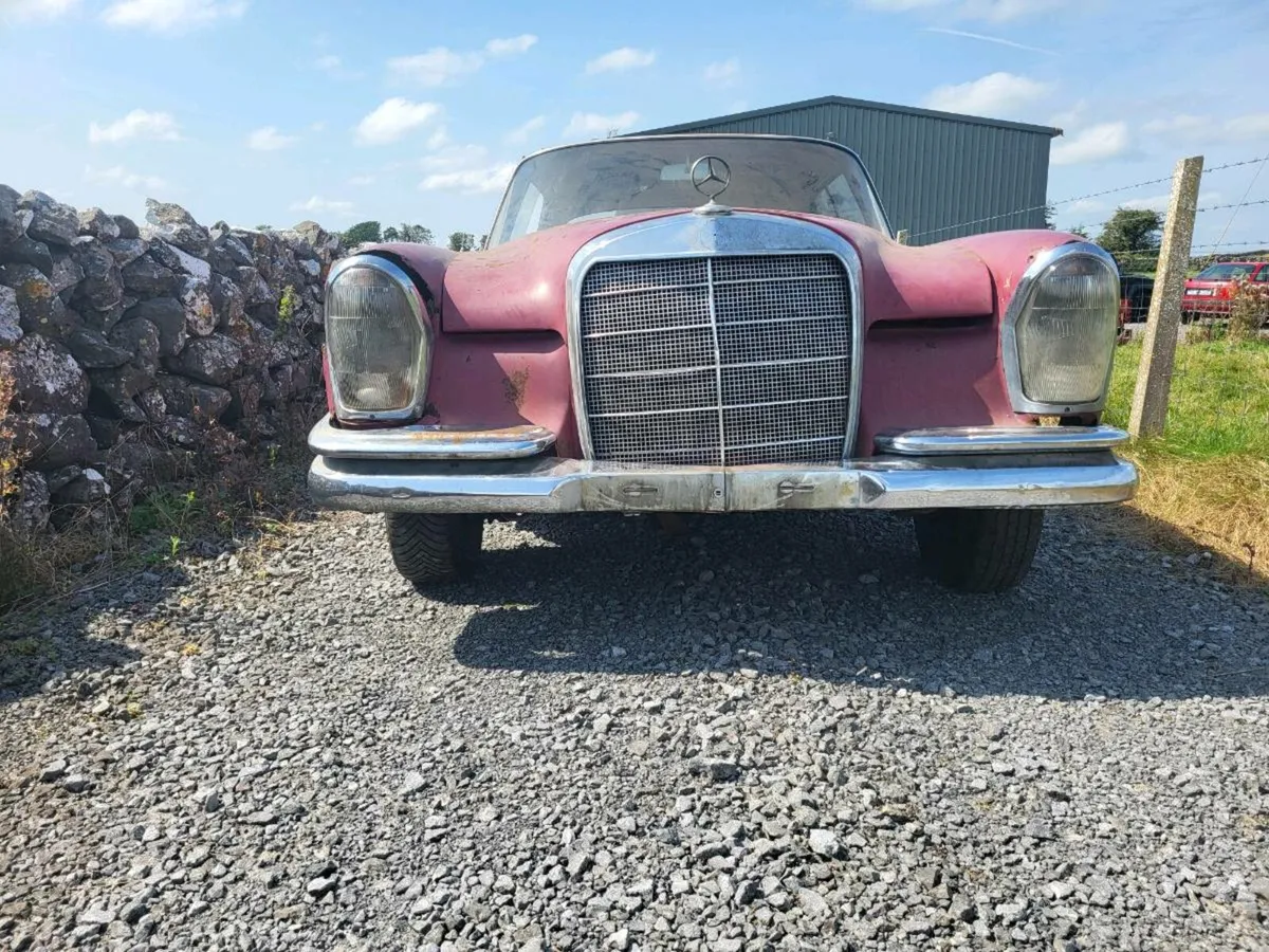 Car - Image 3