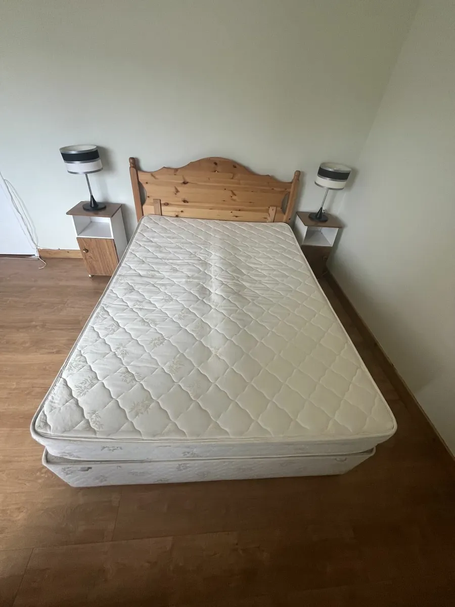 Double bed base - Image 1