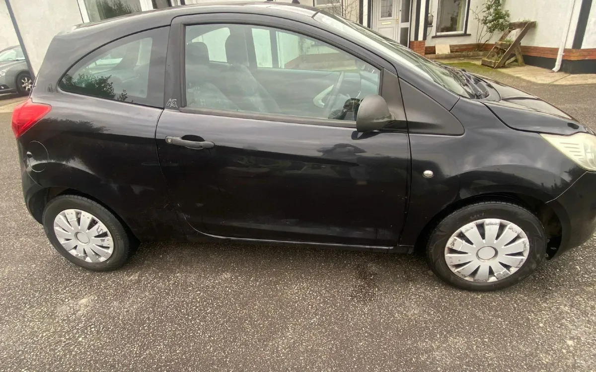 Ford KA 2010 - Image 3
