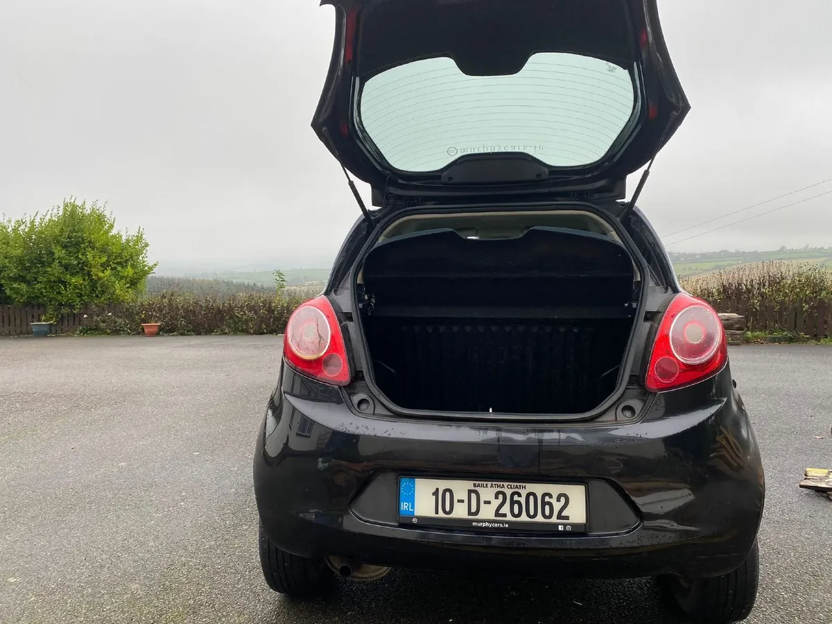 Ford KA 2010 - Image 4