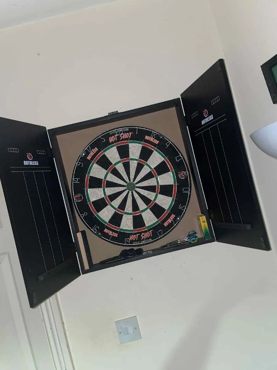 Dart board and wall cabinet - Image 1