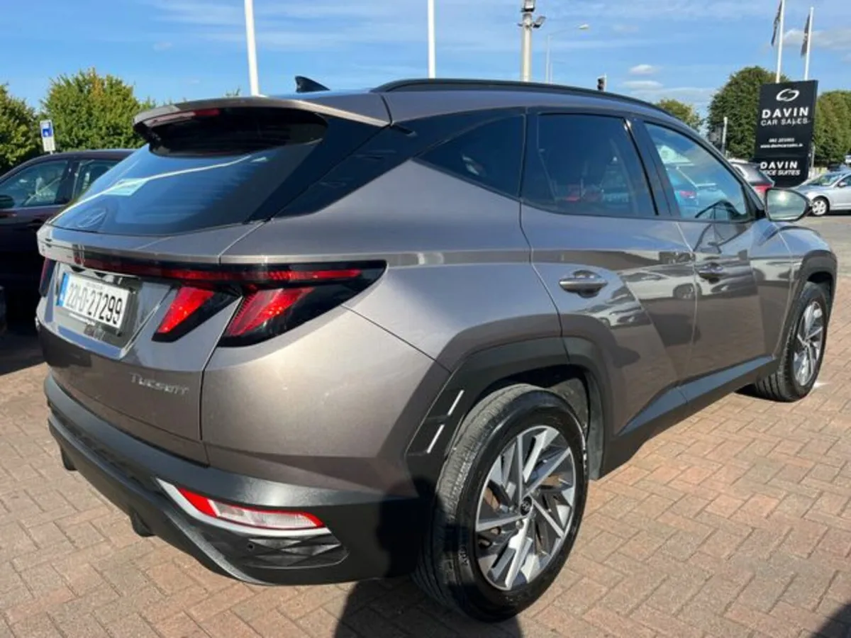 Hyundai Tucson Executive 5DR - Image 3