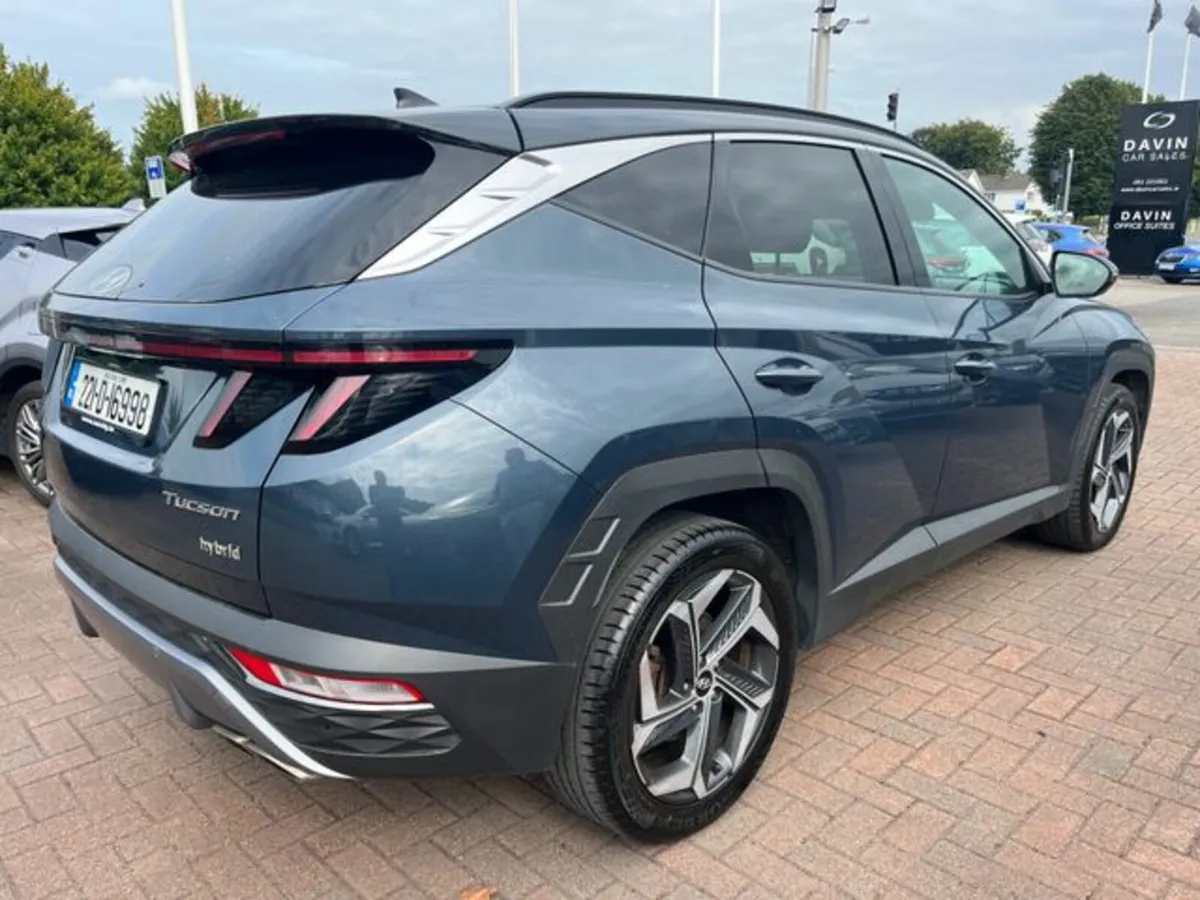 Hyundai Tucson HYBRID Executive Plus 2tone 5DR Aut - Image 4