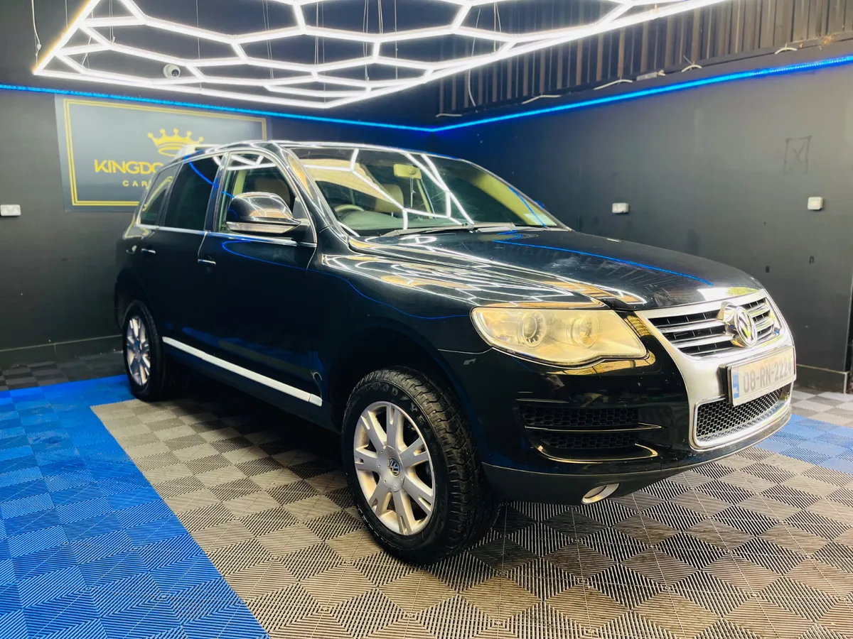 Vw Touareg 2.5 TDI,Automatic,NCT 10/26,Tax 06/26 - Image 2