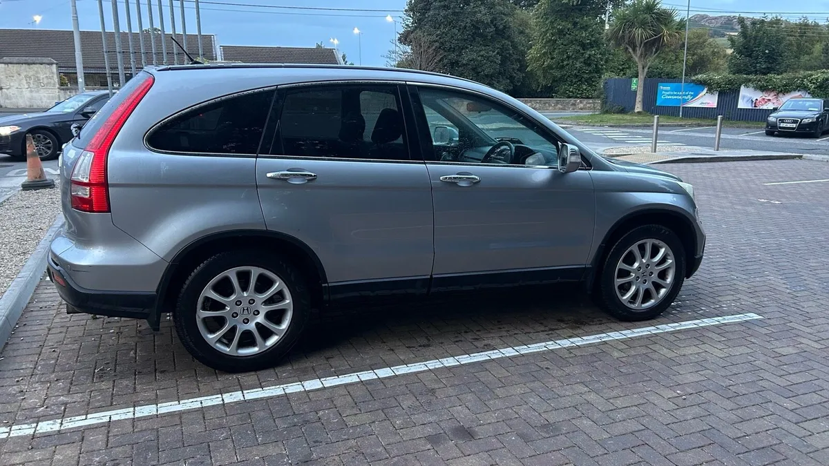 Honda CRV EX - Image 1