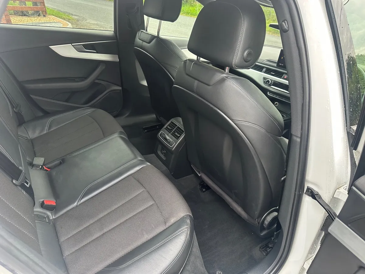 2016 Audi a4 S Line. Category N. - Image 4