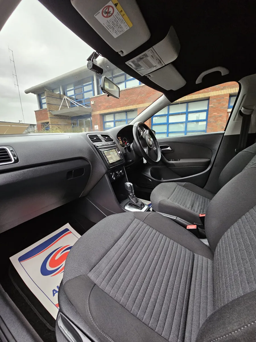 Volkswagen Polo 2014 Automatic - Image 4