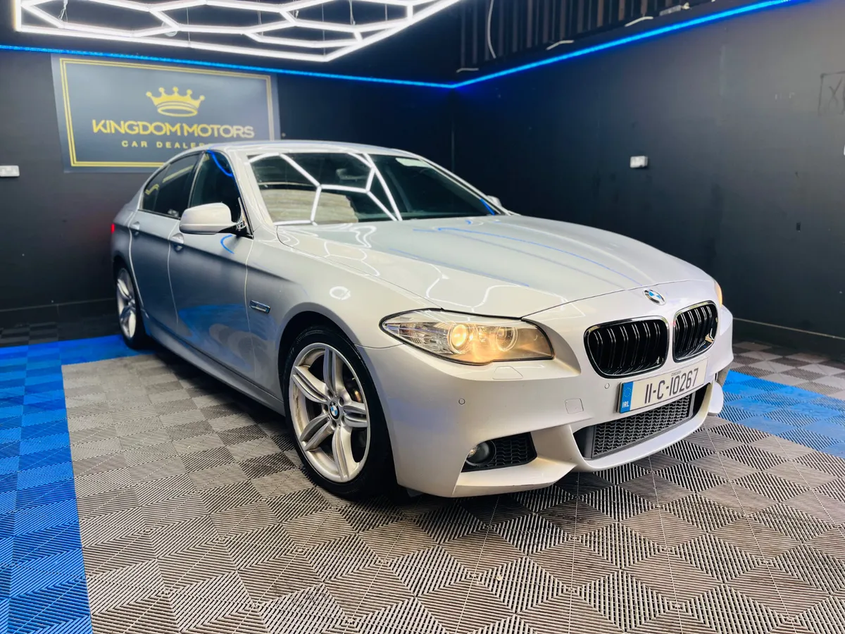 BMW 520 M-SPORT,Automatic - Image 3