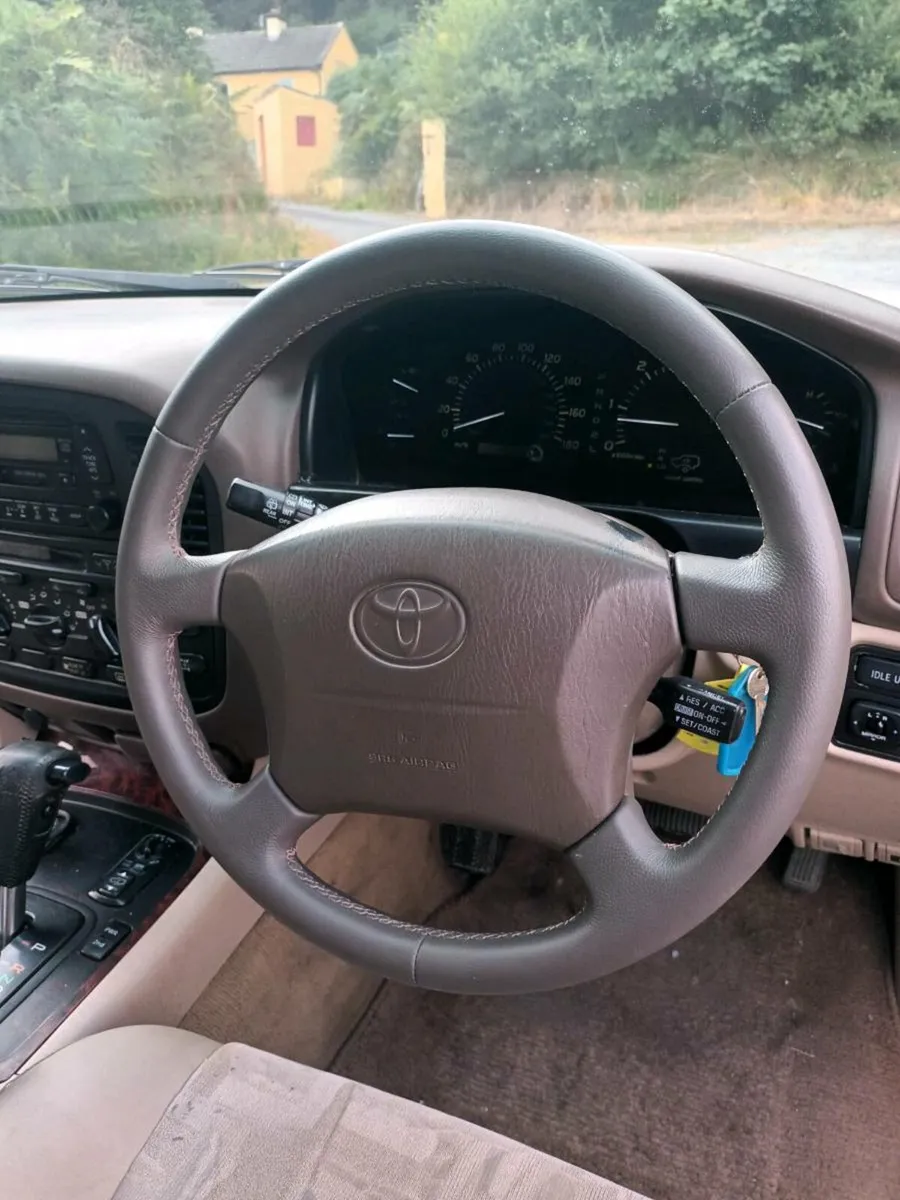 Toyota Amazon - Image 3