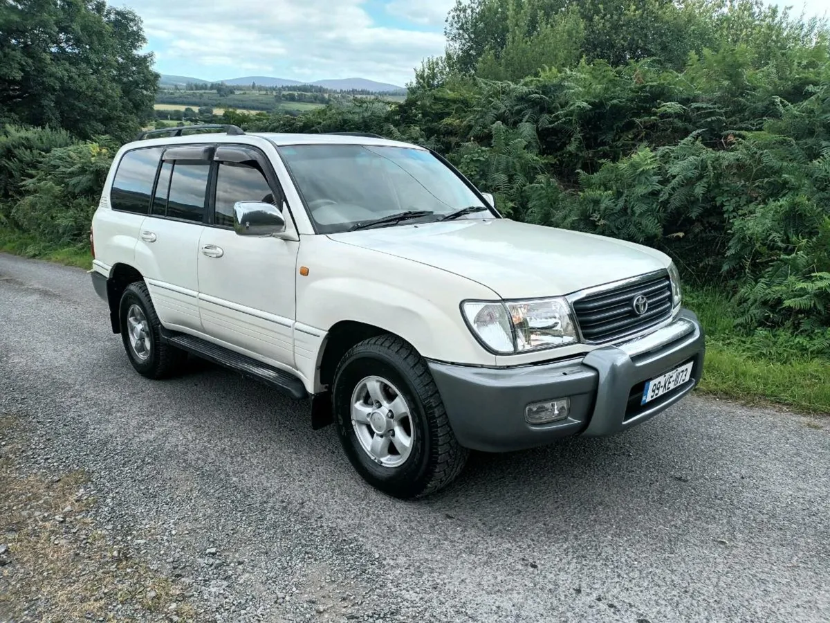 Toyota Amazon - Image 1