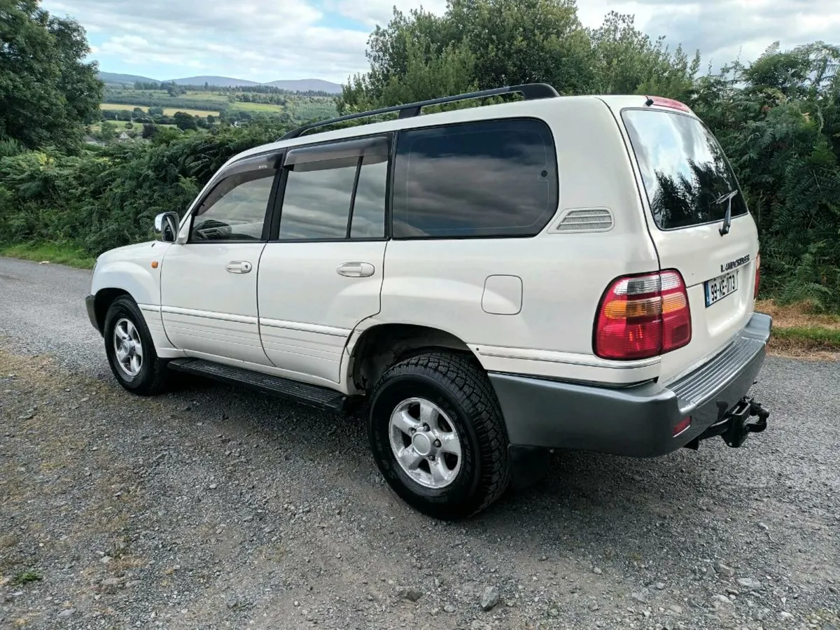 Toyota Amazon €8500 - Image 1