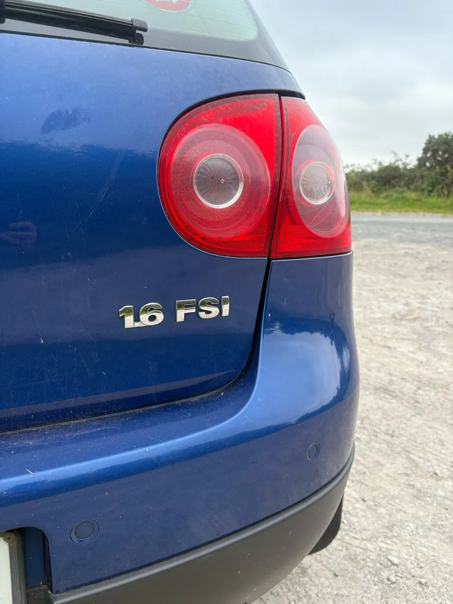 Volkswagen Golf 1.6 FSI - Image 4