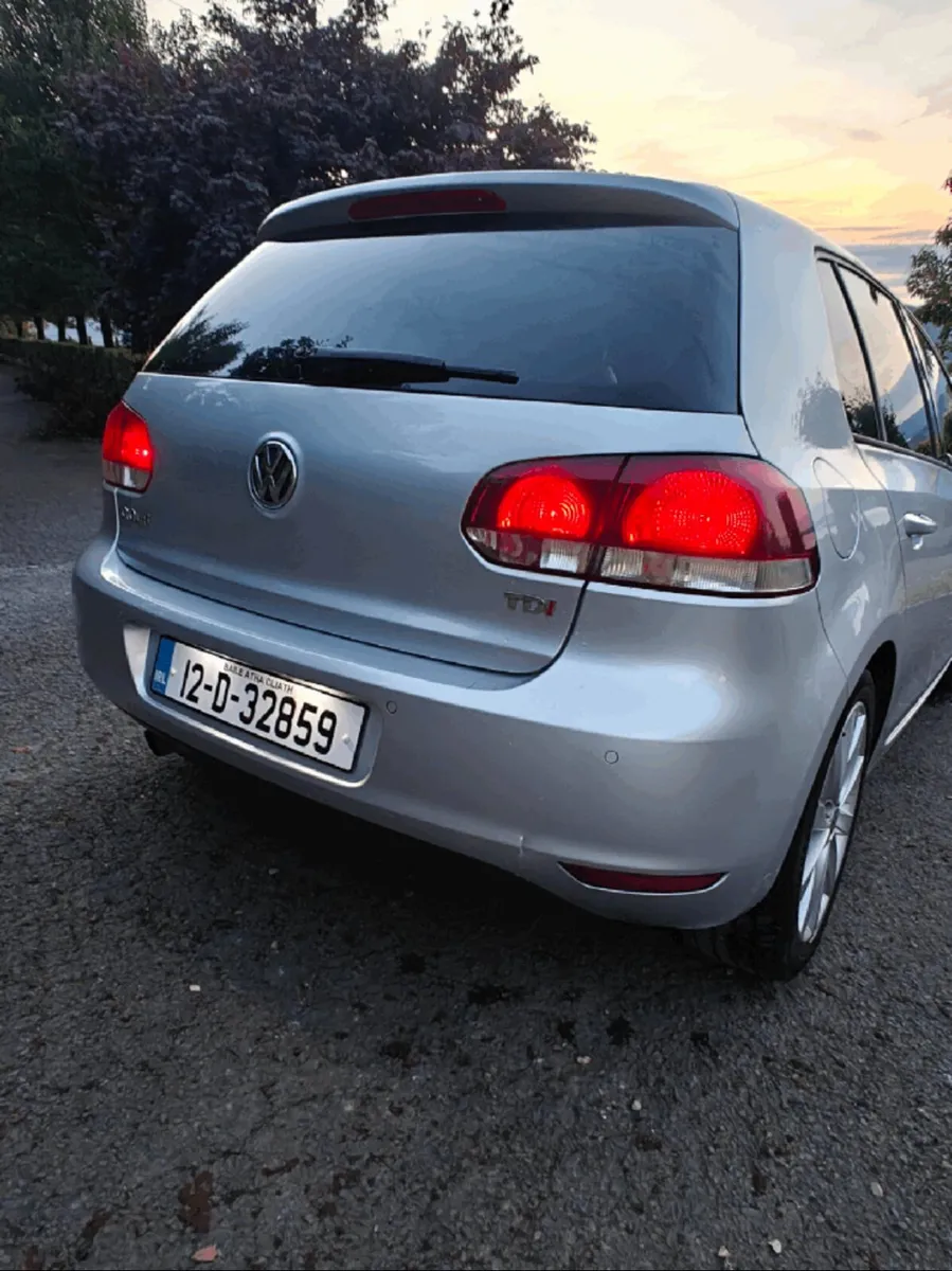 VW Golf 1 6TDi Highline - Image 3