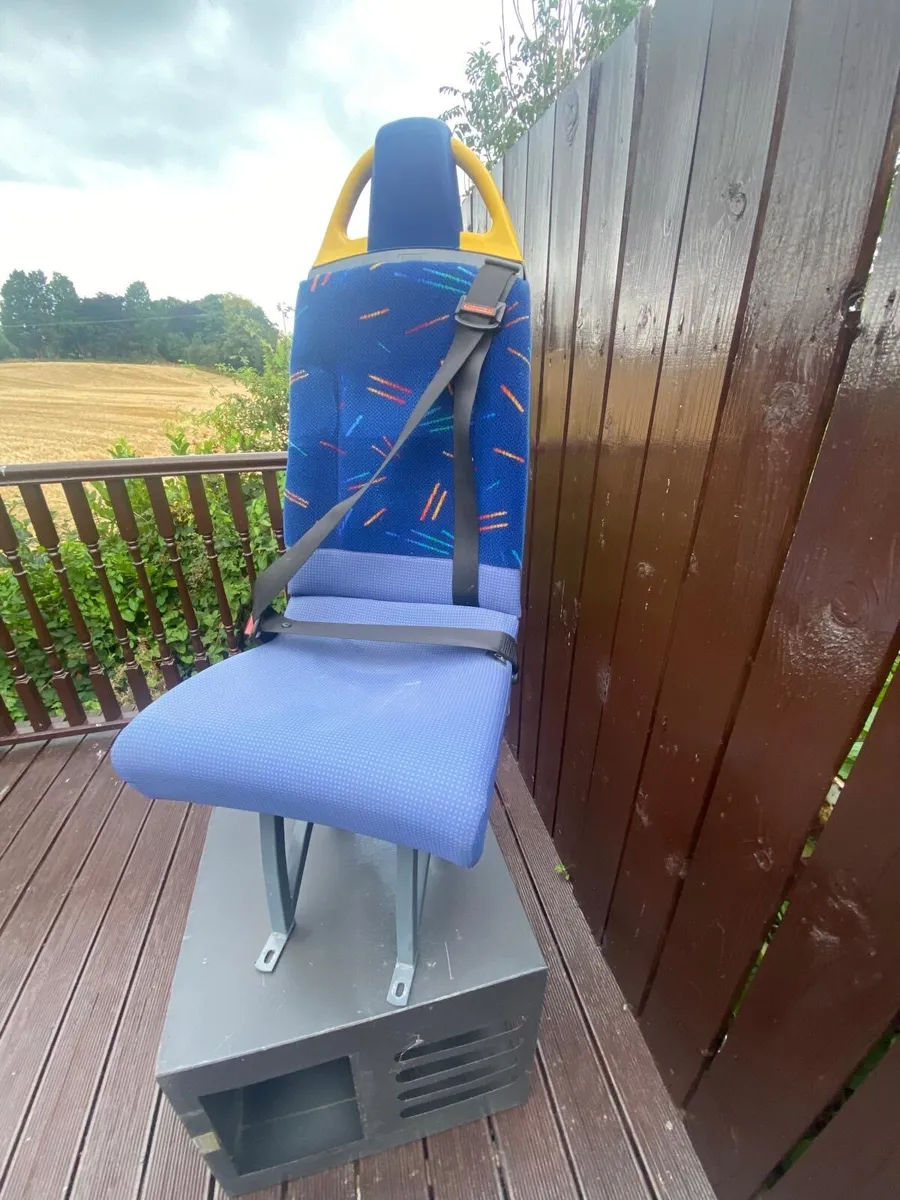 Mini bus seats - Image 2