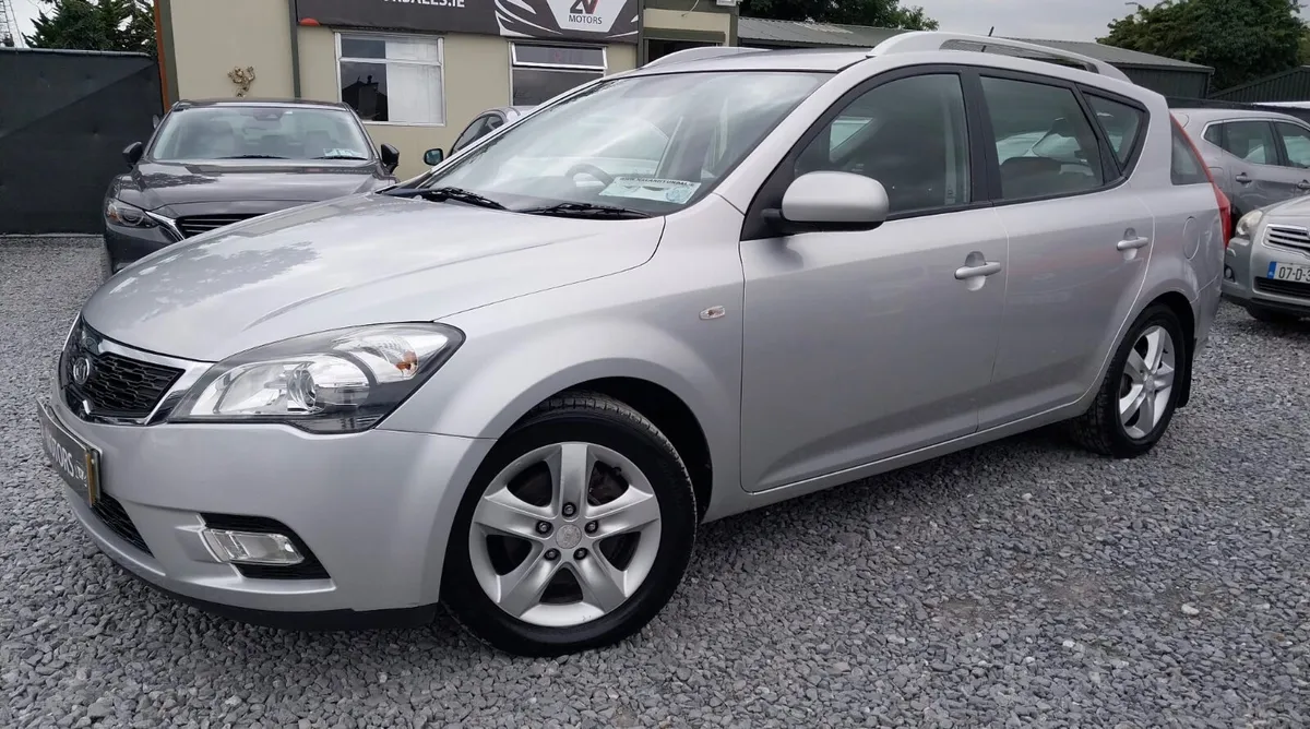 🔵 Kia Ceed 1.6 D TX SW 5DR AA Approved - Image 2