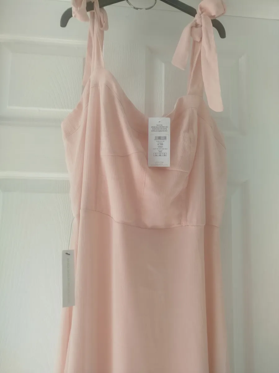 dress size 14 - Image 2