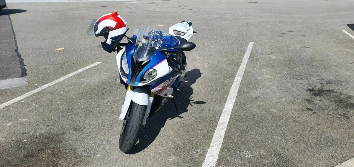 BMW S1000RR - Image 2
