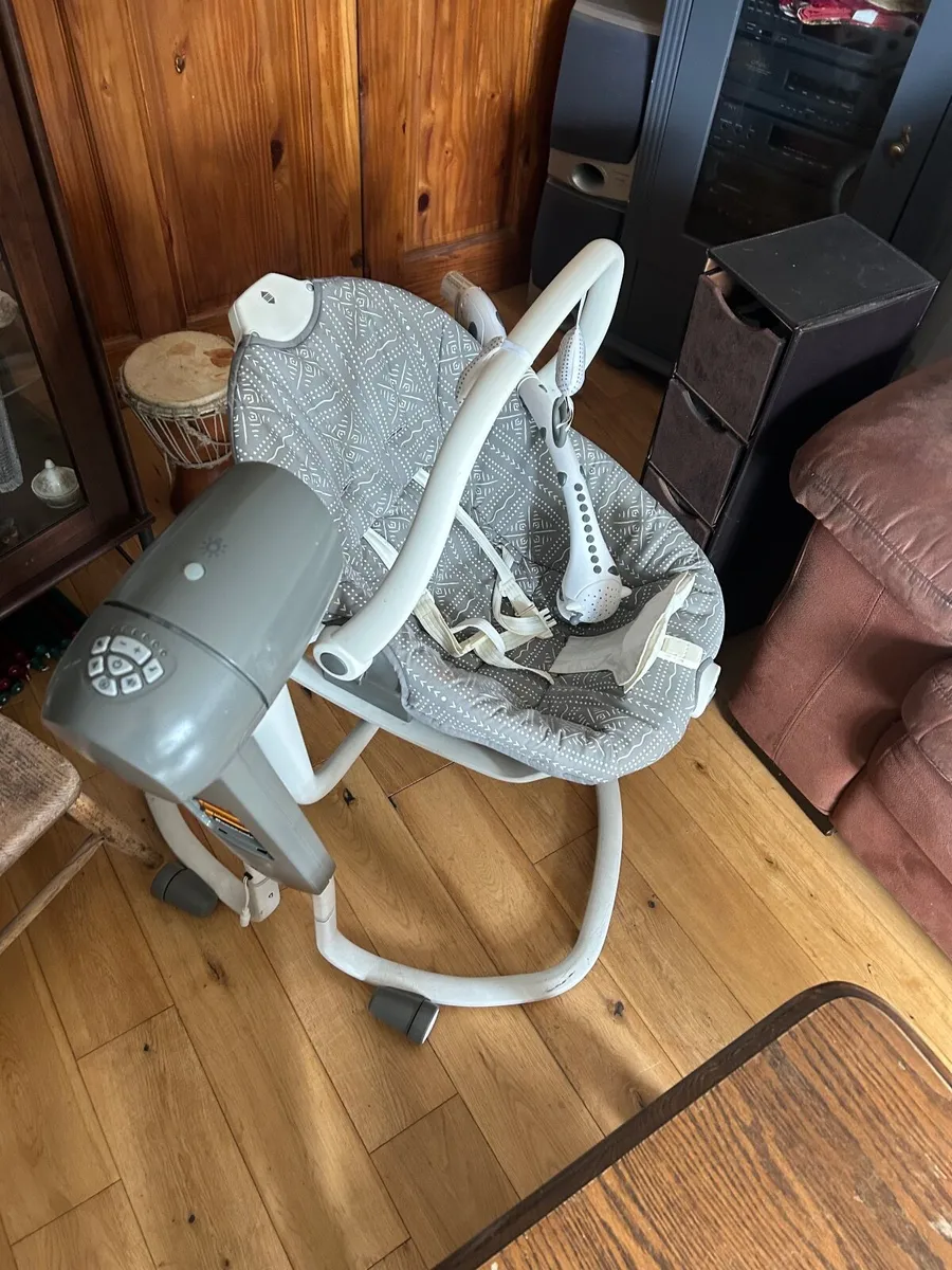 Swing chair - Image 2