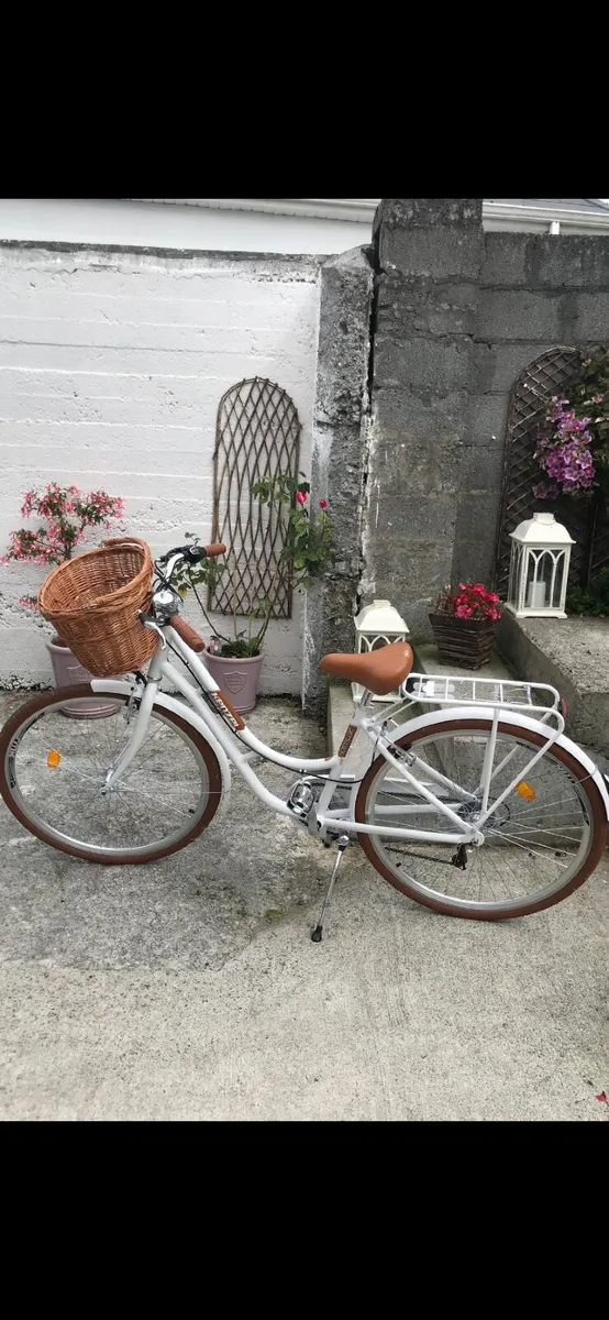 Ladies Bike - Image 1