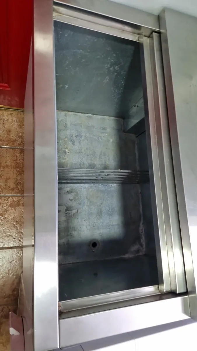 Commercial fridge - Image 2