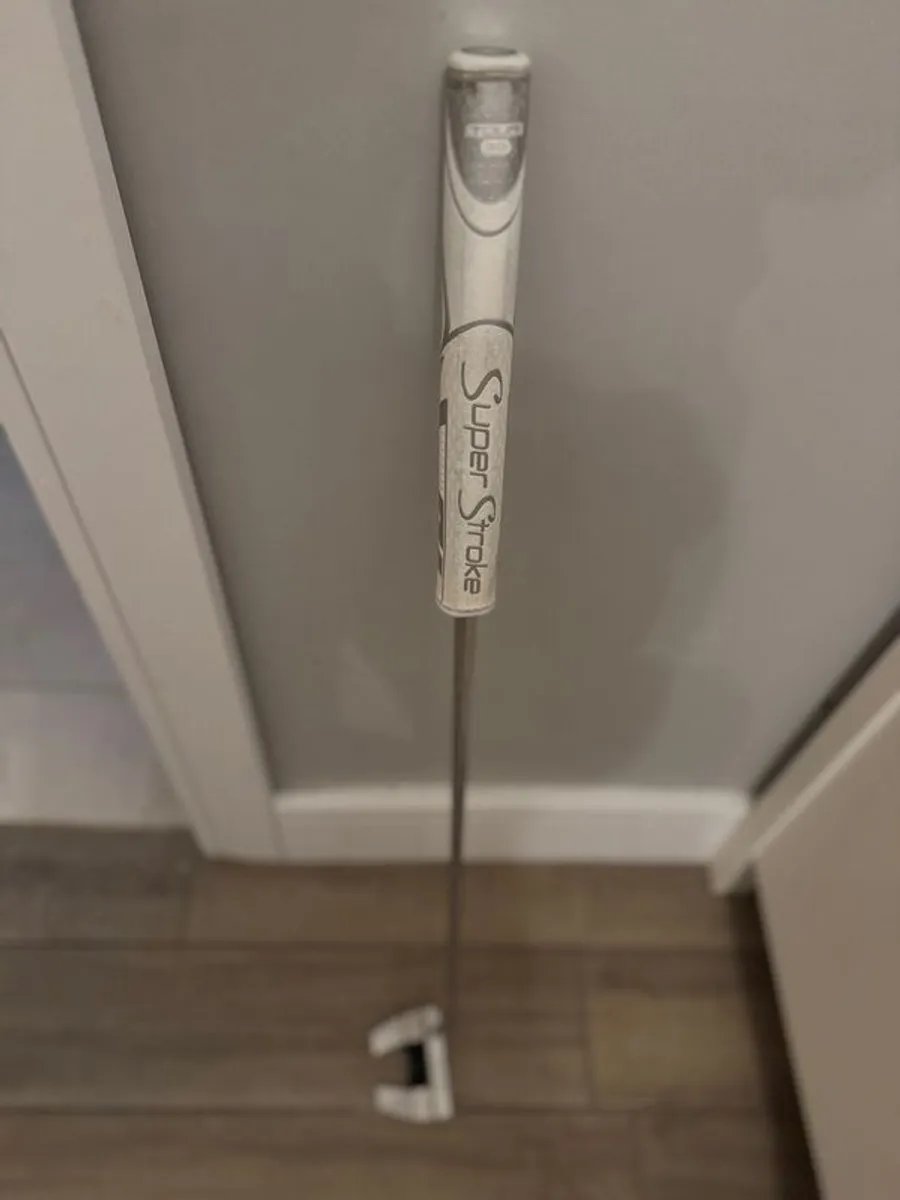 Odessey and Scotty Cameron putters - Image 3