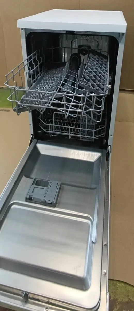 Hoover Slimline Dishwasher - Image 2