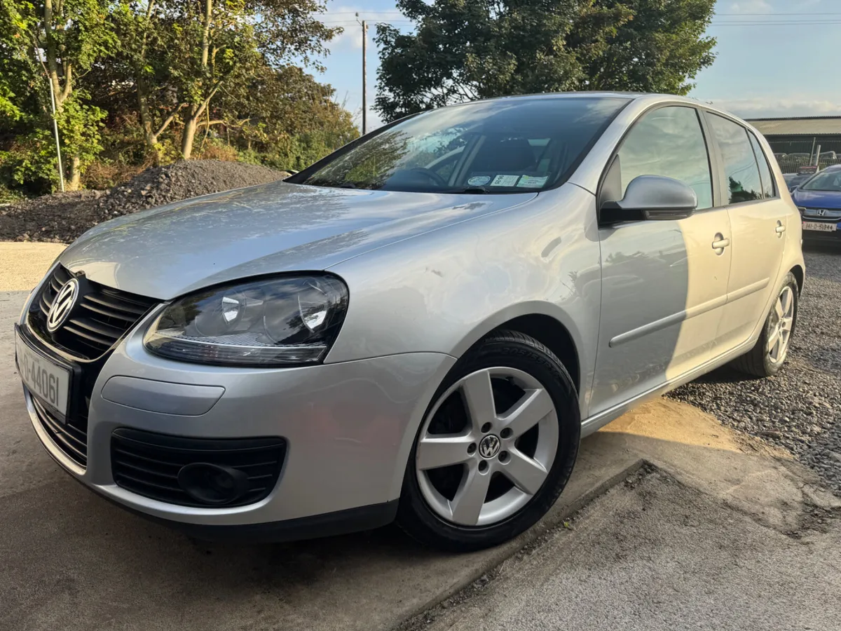 Volkswagen Golf Automatic - Image 1