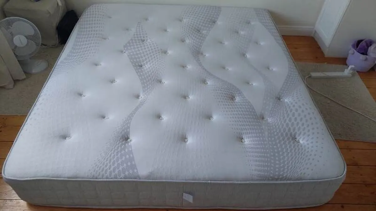Super king JYSK mattress spring memory foam dreamzone golden s45 - Image 4
