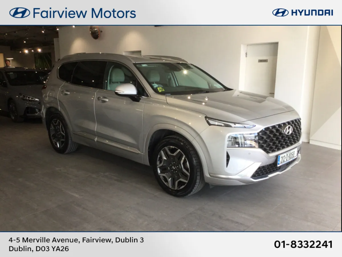 Hyundai Santa Fe PLUG IN HYBRID - Image 1