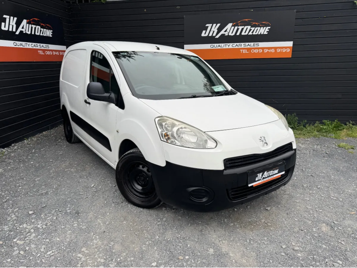 Peugeot Partner ACTIVE 1.6 HDI 75 PANE PANELED 4DR - Image 1