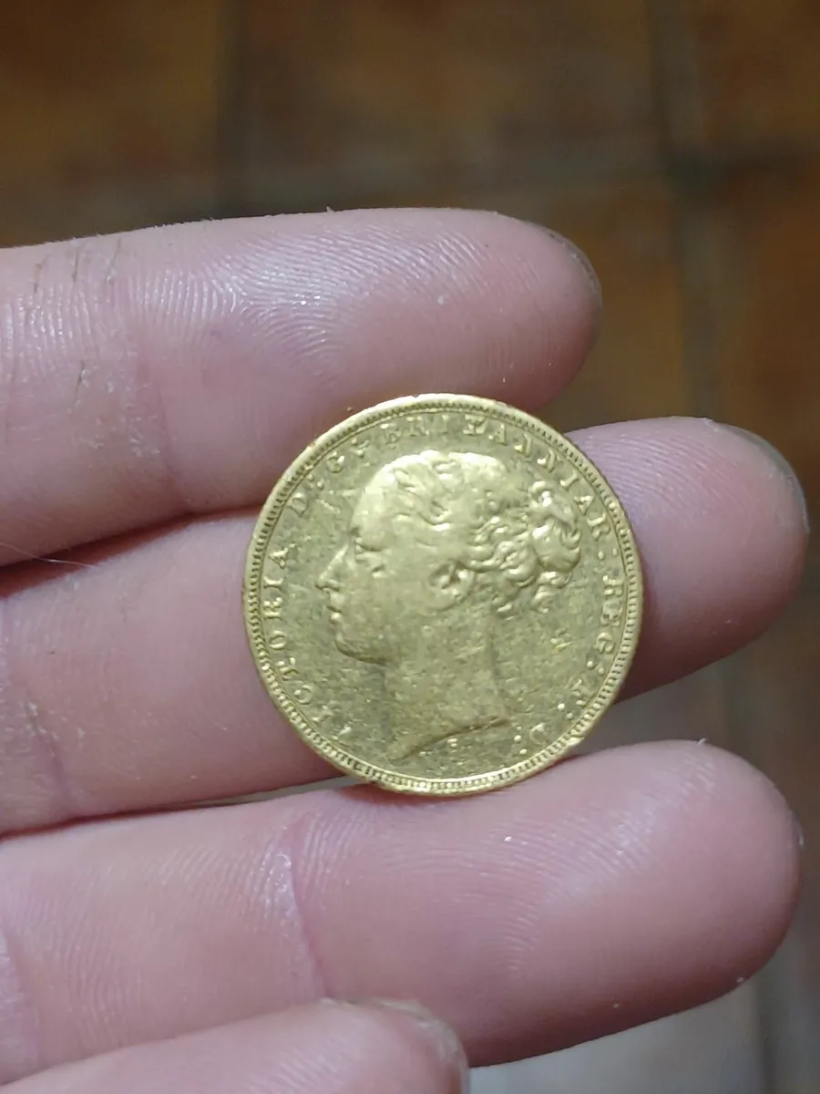 Sovereign gold coin - Image 2