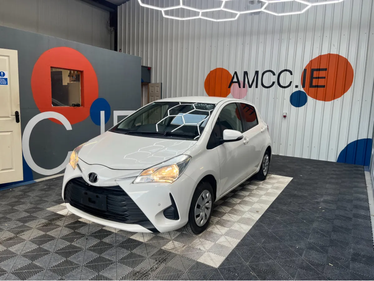 Toyota Vitz 1.0 PETROL / 92k KMs / REVERSE CAMERA - Image 3