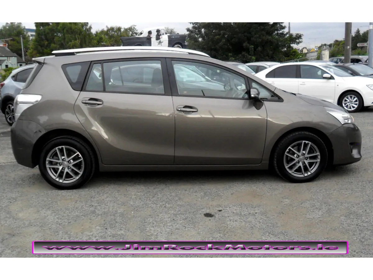 Toyota Verso 1.6 D AURA 7-SEATER......NCT 03/26... - Image 4