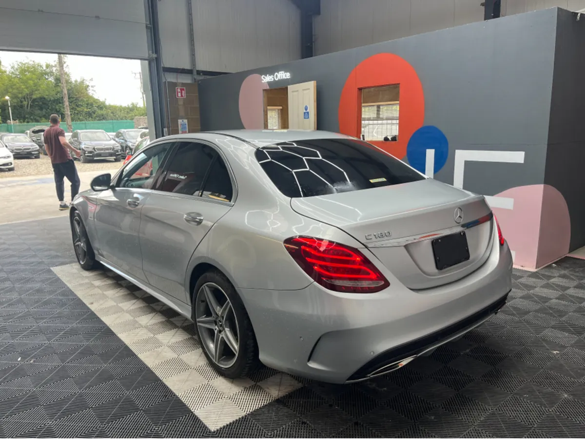 Mercedes-Benz C-Class C180 / 41k KMs / HEATED LEAT - Image 4