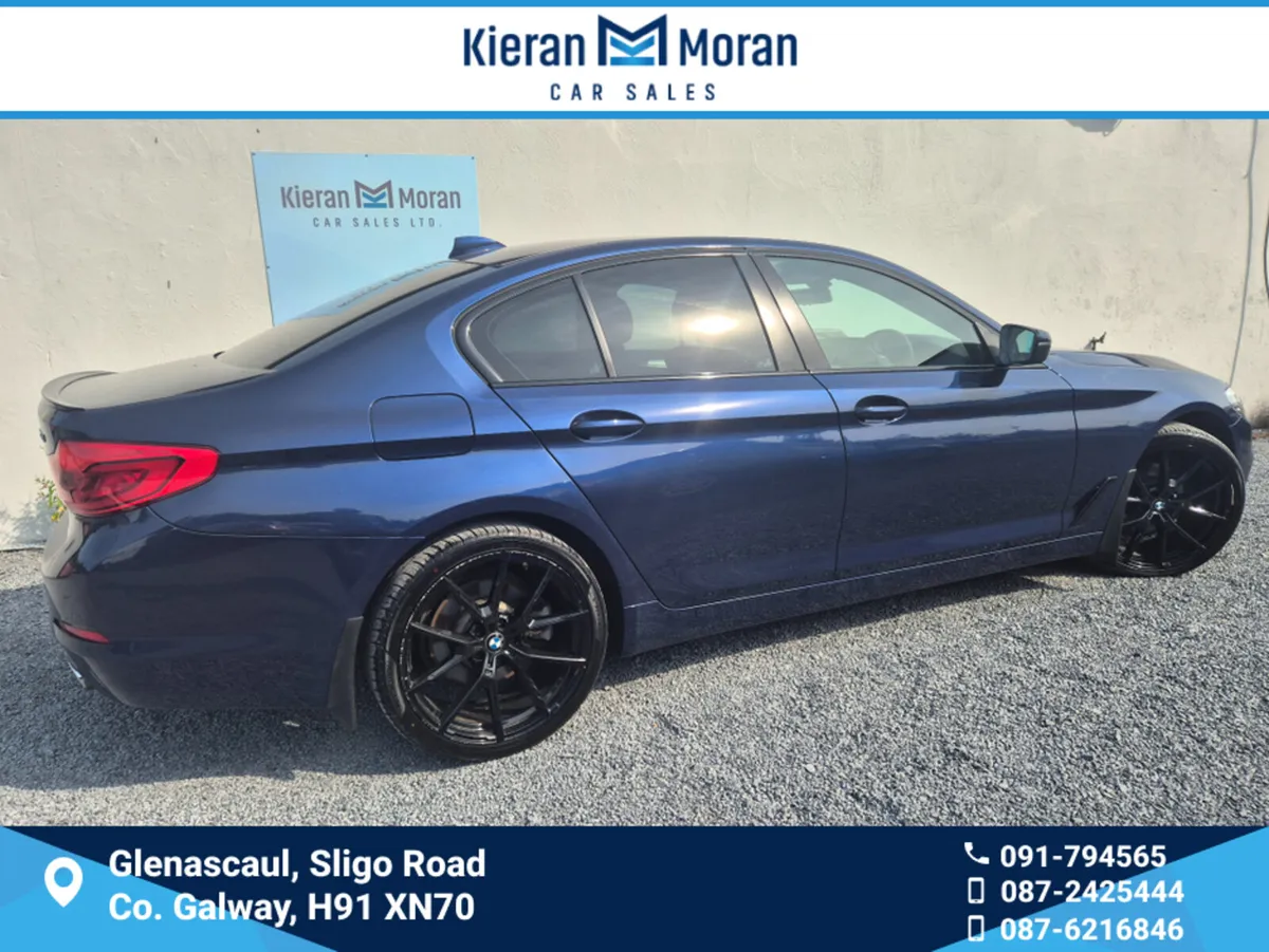 BMW 5-Series 520d AUTO - Image 4