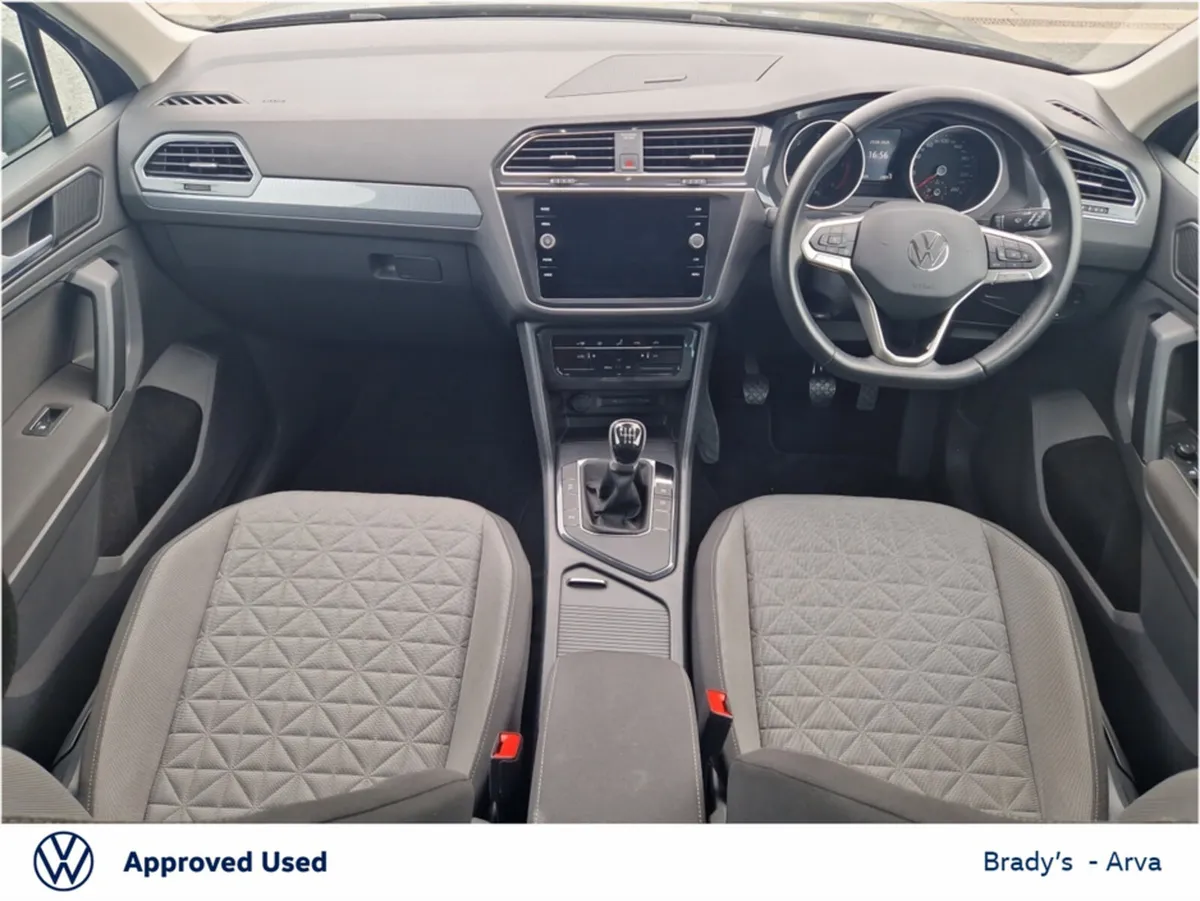 Volkswagen Tiguan LIFE 2.0 TDI MANUAL 6SPEED FWD 1 - Image 2