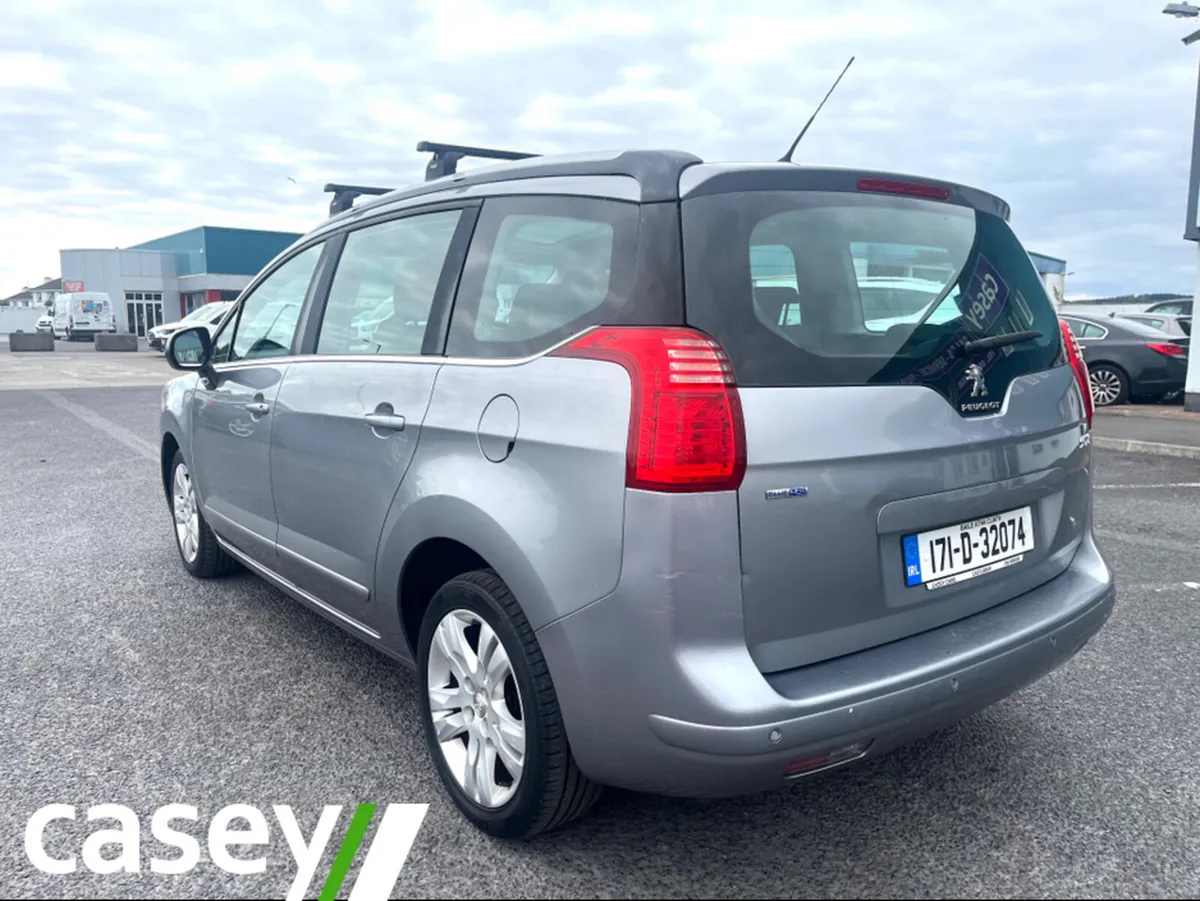 Peugeot 5008 ACTIVE 1.6 BLUE HDI 120 4DR AUTO - Image 2