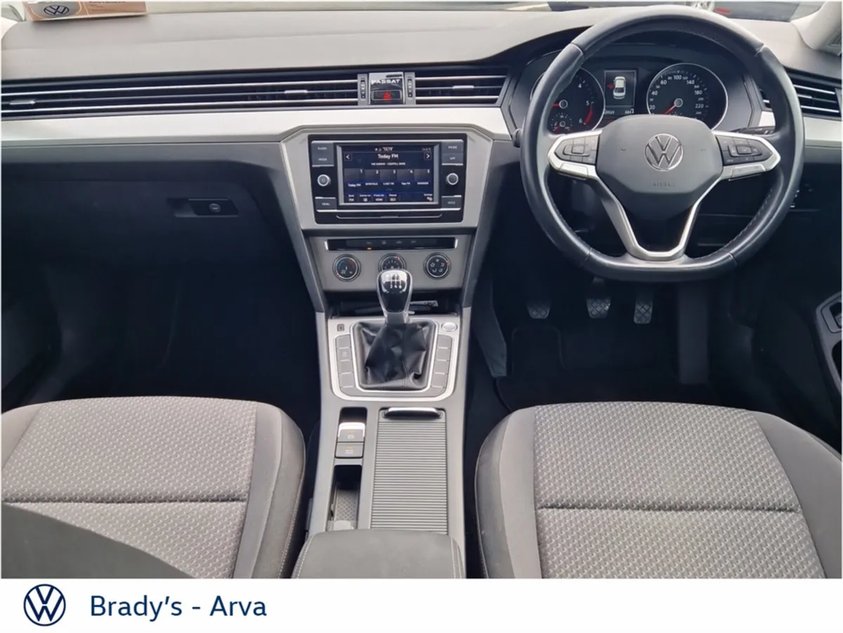 Volkswagen Passat 2.0 TDI 150BHP M6F 5DR - Image 2