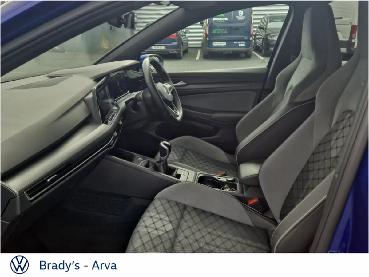 Volkswagen Golf R-LINE 2.0 TDI 150HP 5DR - Image 4