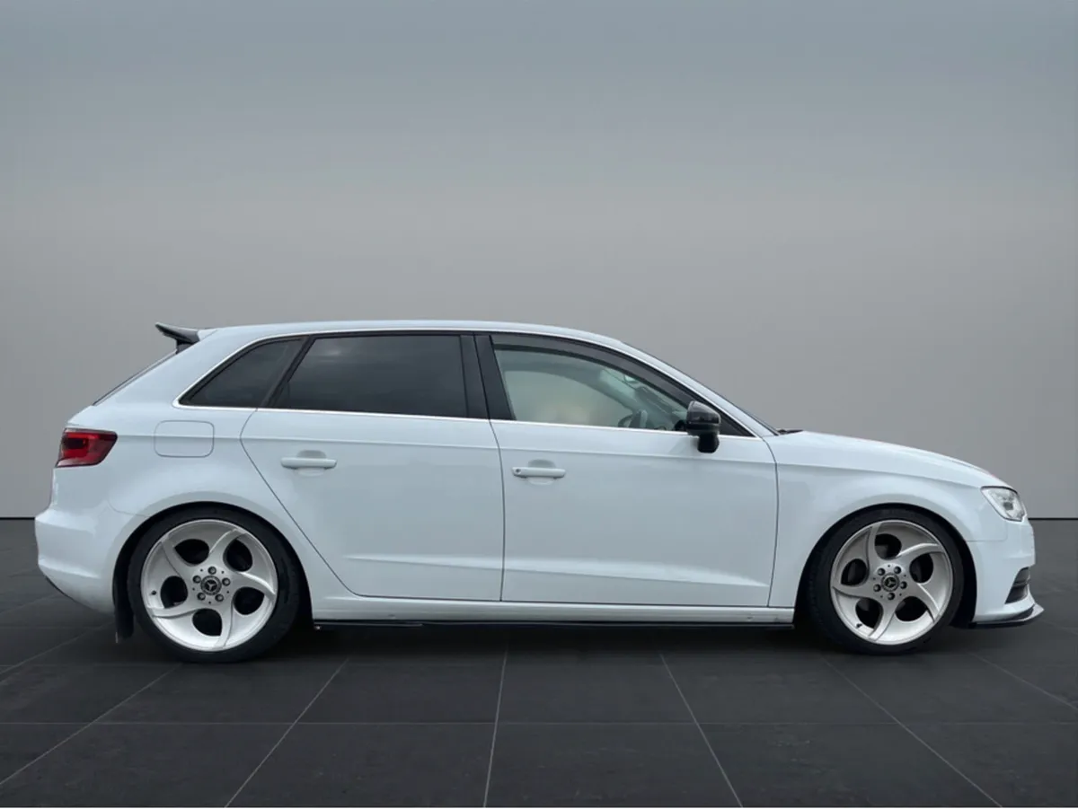 Audi A3 A3 S LINE AUTO - Image 3