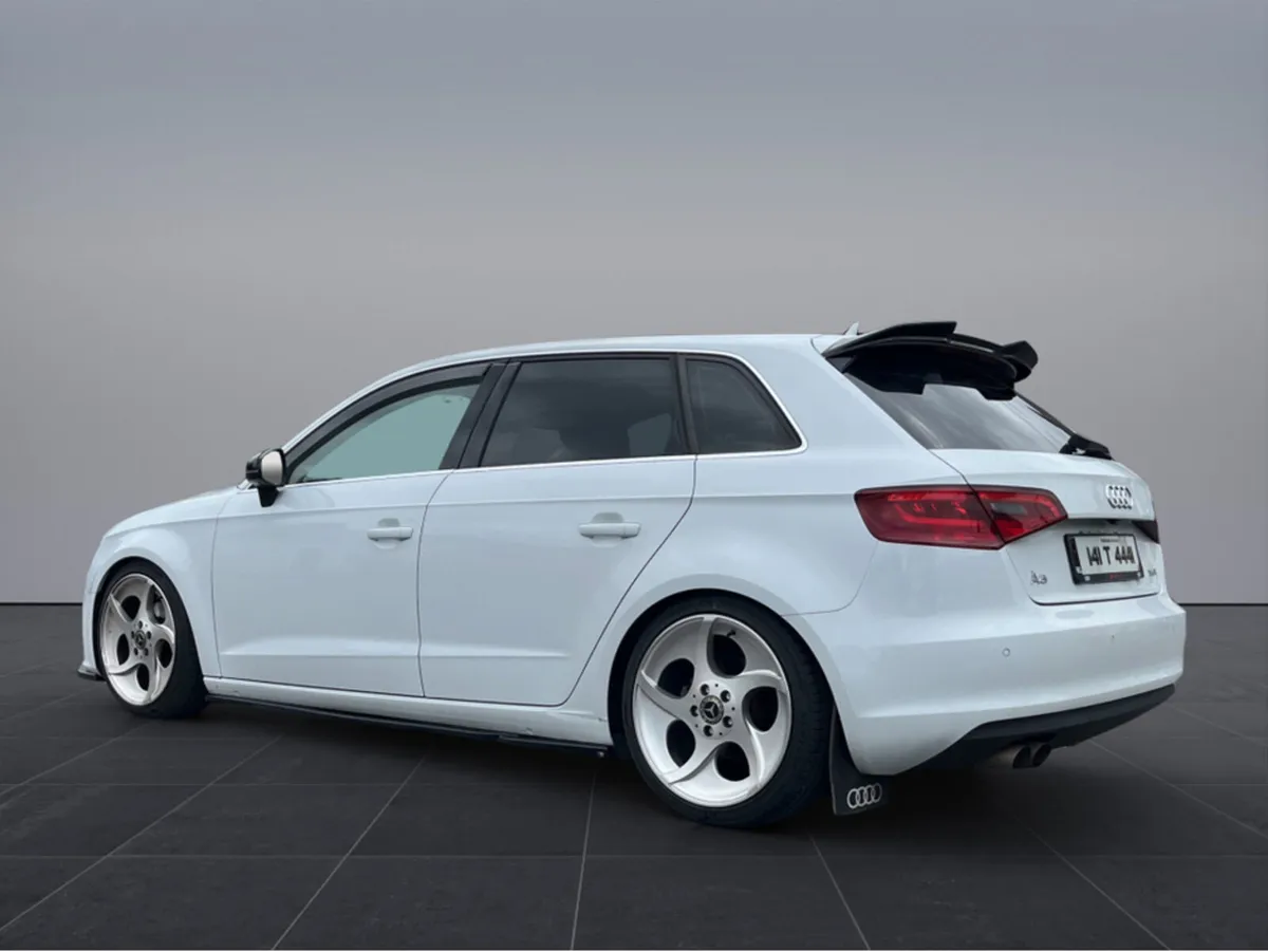 Audi A3 A3 S LINE AUTO - Image 4