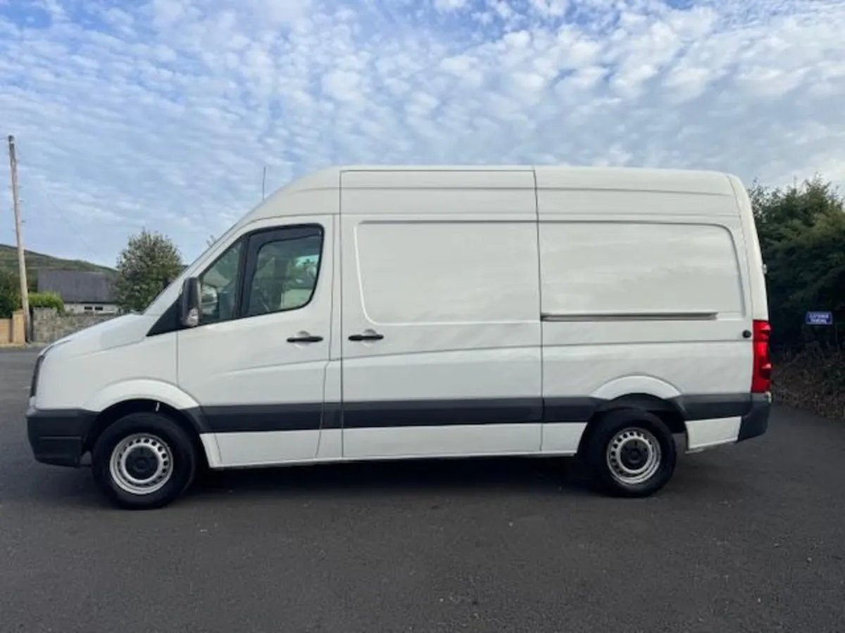 Volkswagen Crafter MWB RWD - Image 4