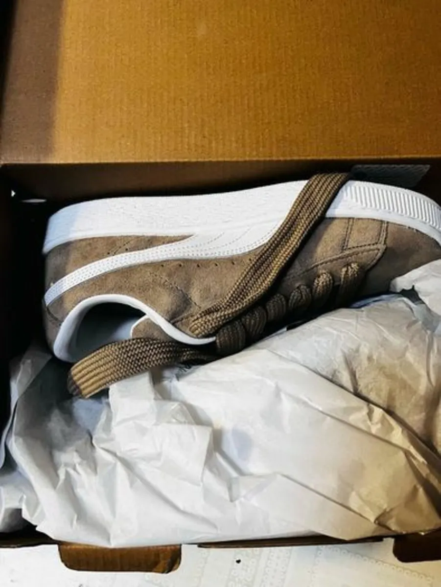 Puma Suede XL Trainers. Size 7. Unisex. New in Box - Image 1