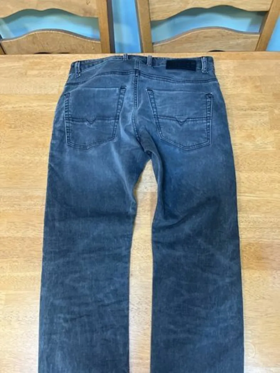 Diesel jogg jeans O69SY. NEW. 30x32. Tapered. Grey - Image 2