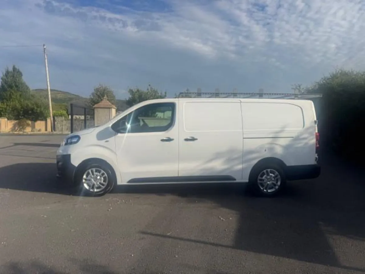 Vauxhall Vivaro LWB - One Owner from New - Image 4