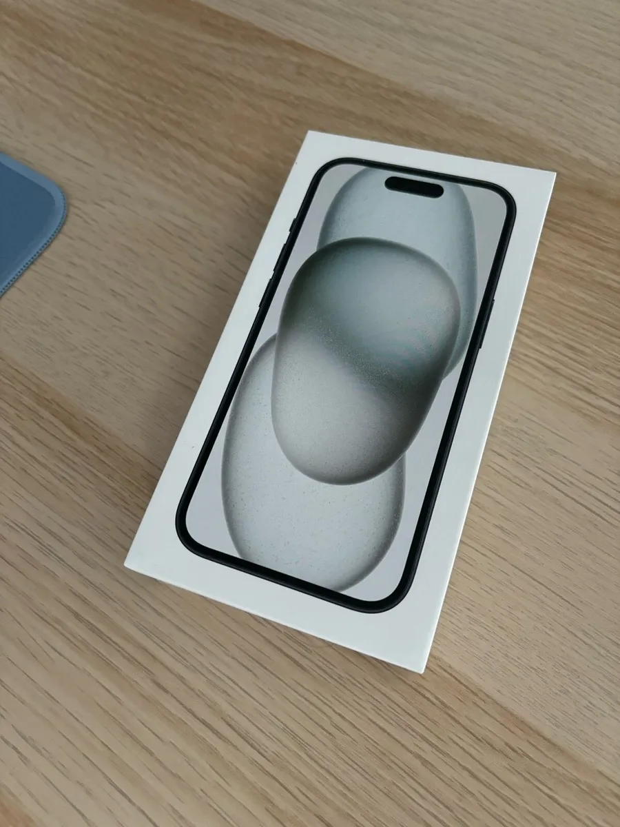 iPhone 15 128GB Black 📱 - Image 1