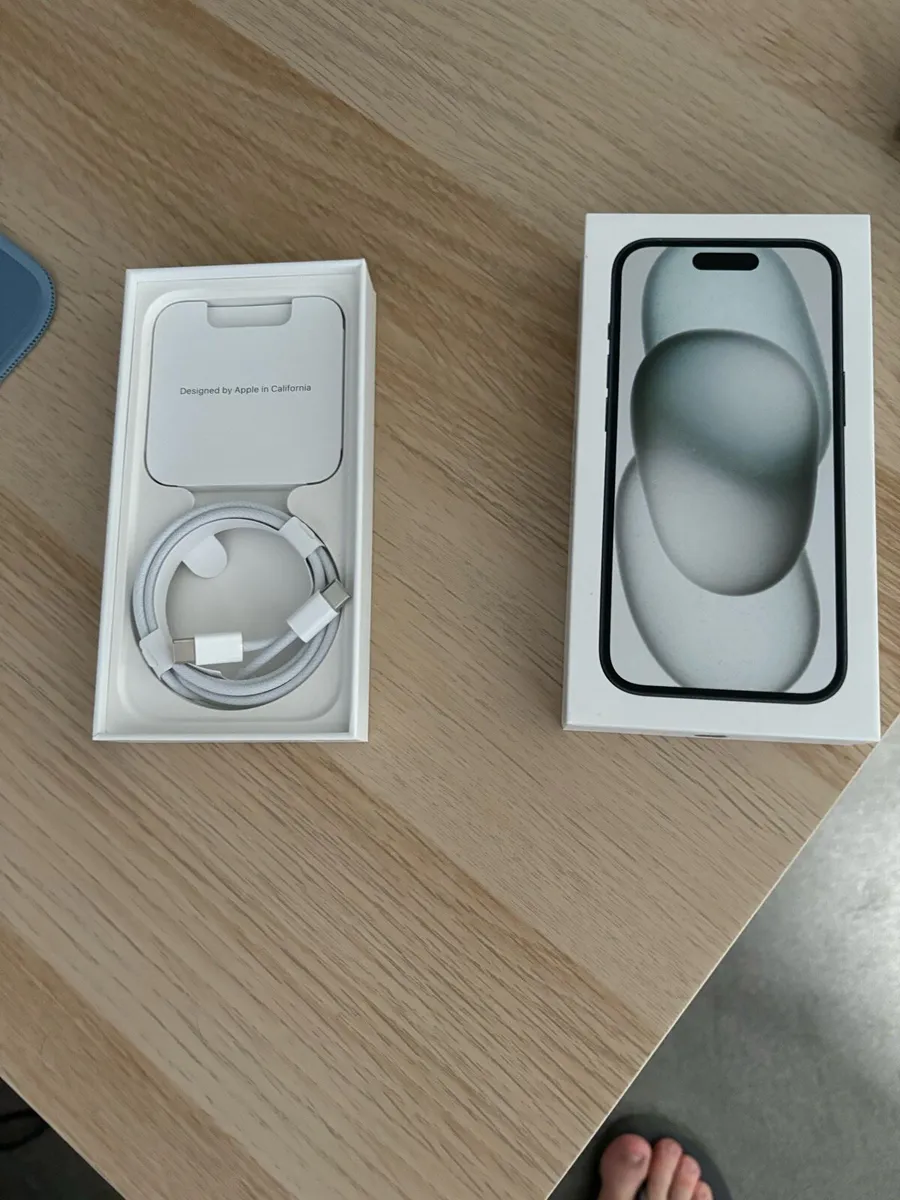 iPhone 15 128GB Black 📱 - Image 2