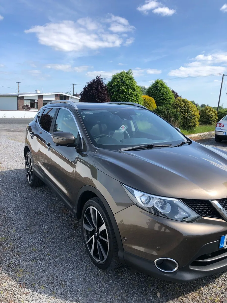 Automatic Nissan qashqai Luxury trim electric seat - Image 1