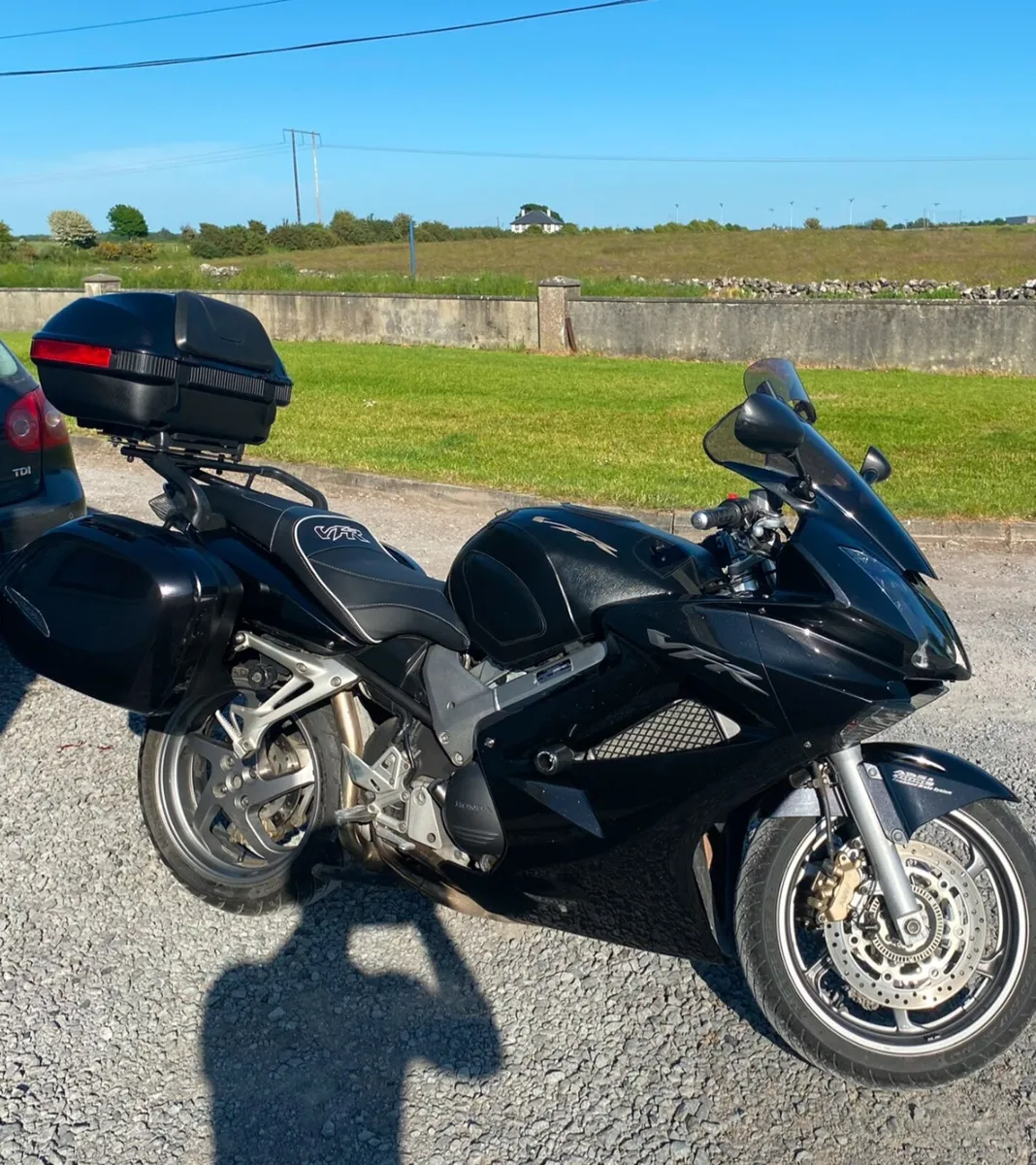 Honda Vfr 800 v-tec - Image 4