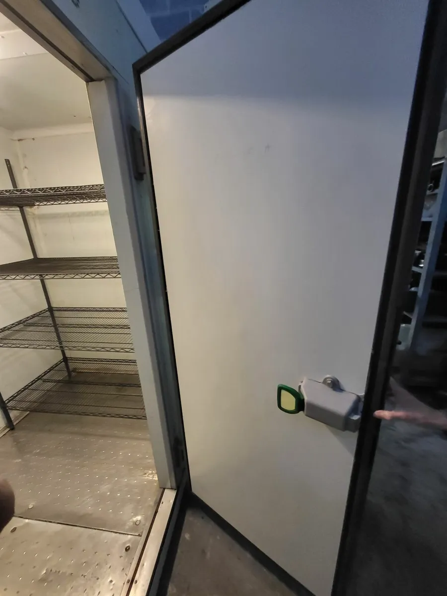 Walk-in cold room/ freezer - Image 4